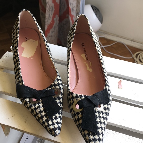 Black and white shoes by Anne Klein size 8 1/2 M outside good condition - Picture 2 of 7